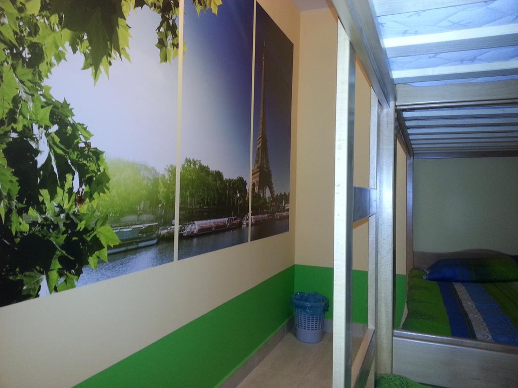 Europa Hostel Порторож Экстерьер фото