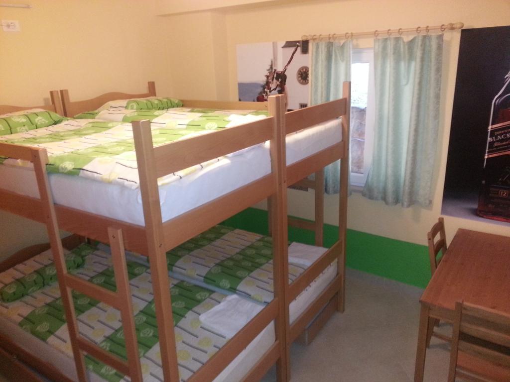 Europa Hostel Порторож Номер фото