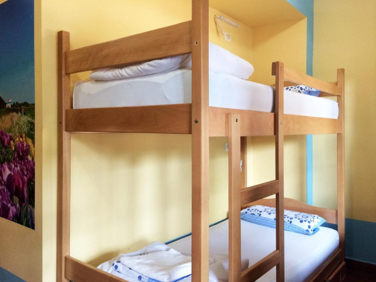 Europa Hostel Порторож Экстерьер фото