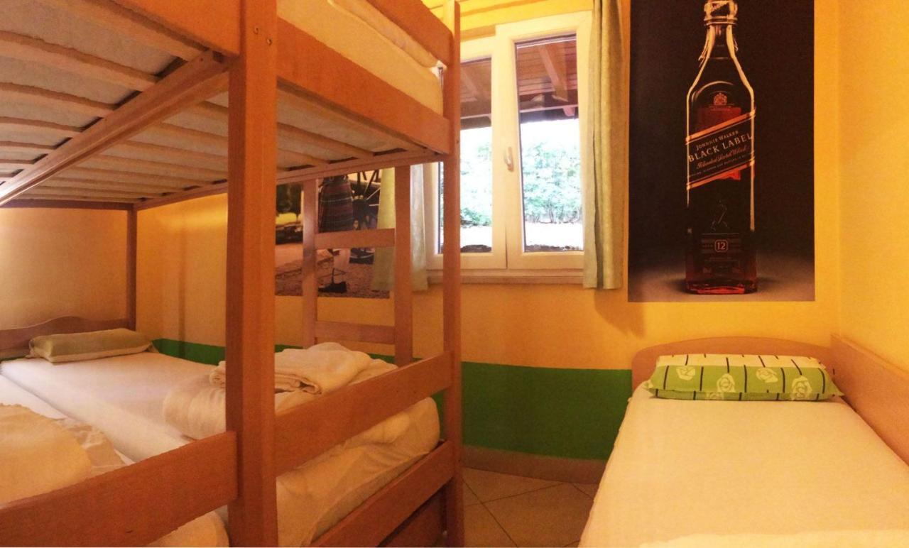 Europa Hostel Порторож Экстерьер фото